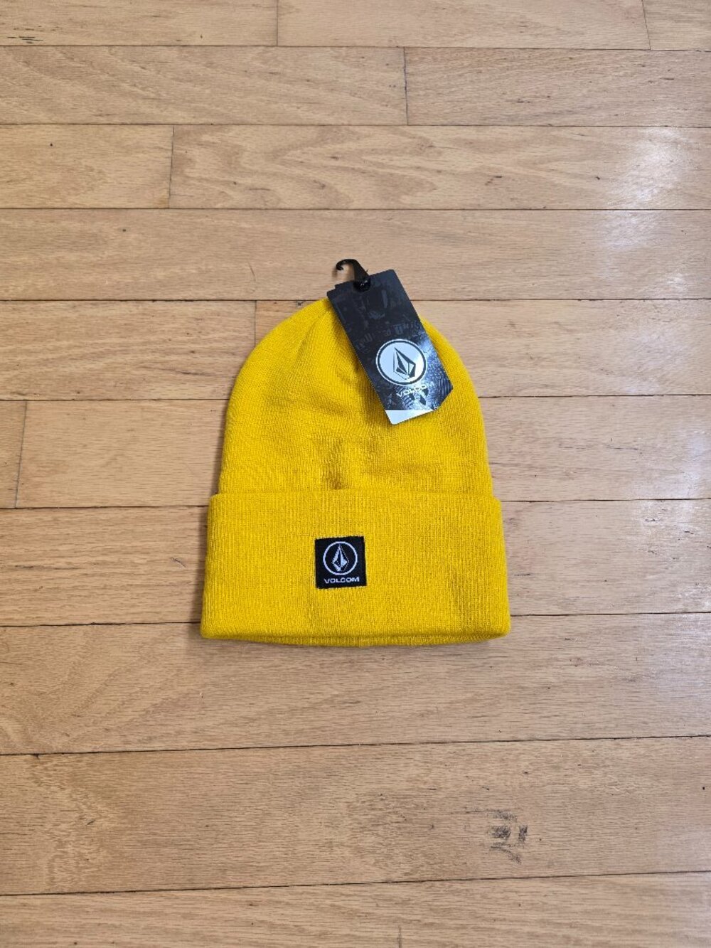 Volcom | golden yellow knit ribbed colorful beanie